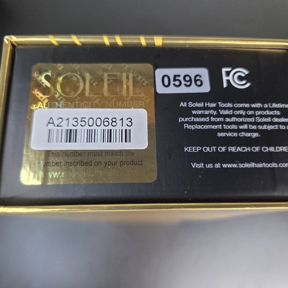 Soleil Dynamic Styler Lavender Ceramic Flat Iron 450°F Dual Voltage Hair Straigh - Picture 2 of 8